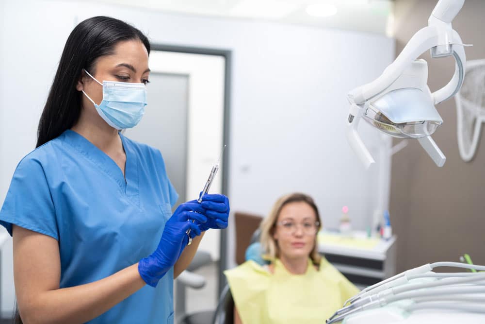 Fast emergency dentist Hamilton